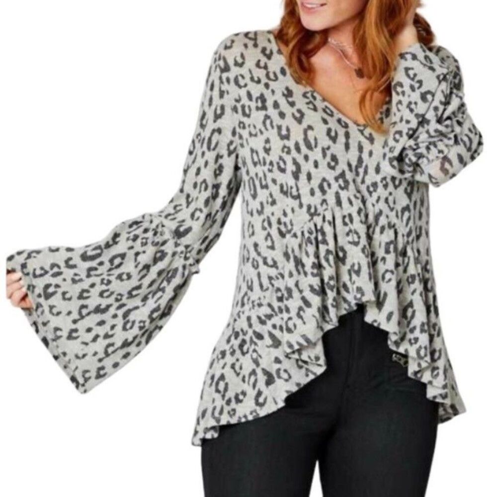 Altar'd State SMALL Animal Print V-Neck Peplum Lightweight Sweater Bell Sleeves